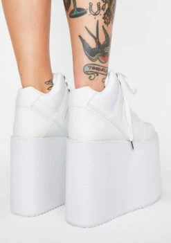 Y.R.U. Qozmo Sky Platforms