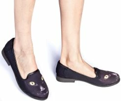 Y.R.U. Kitty Flats