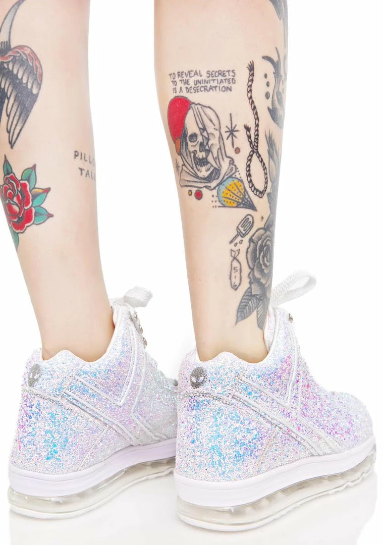 Budget โจ Y.R.U. Qozmo Aiire Glitter ๐ Sneakers ๐ฅ 7 Y.R.U. Qozmo Aiire Glitter Sneakers