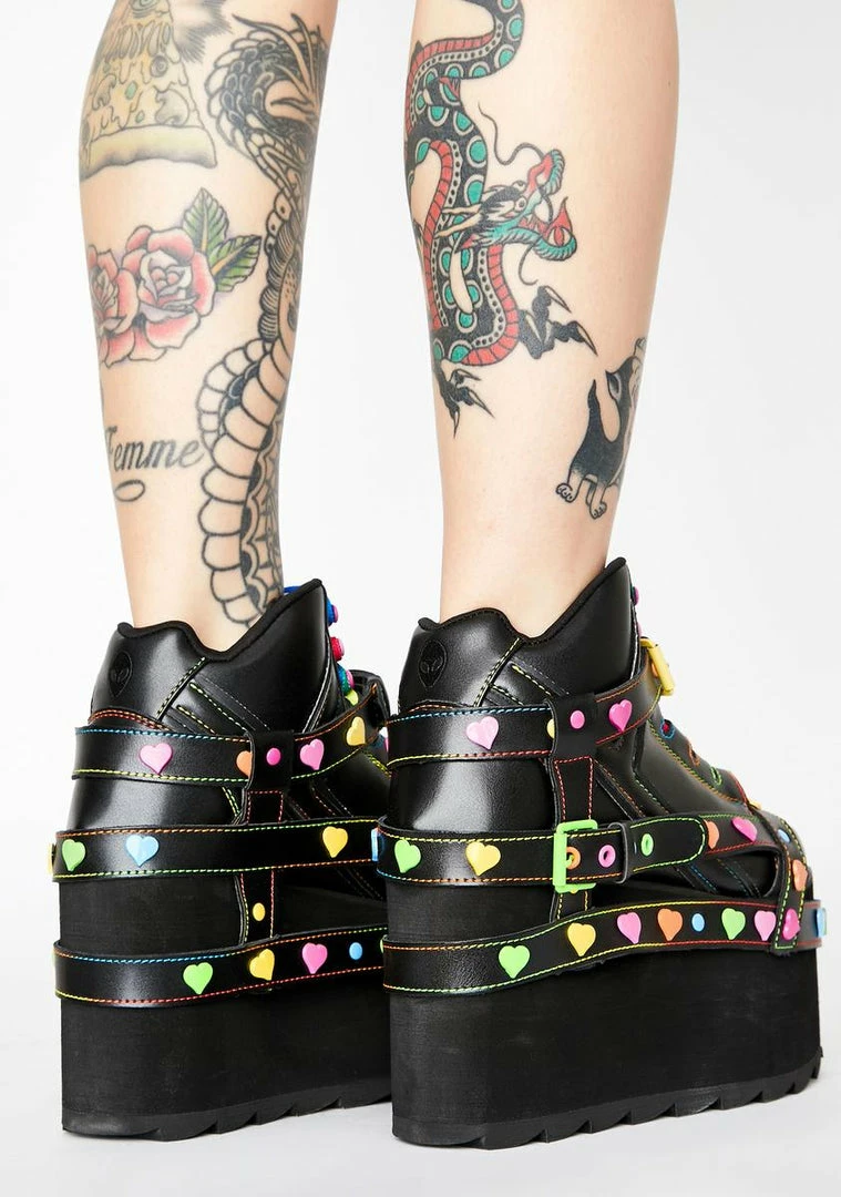 Budget 🎁 Y.R.U. Qozmo Bondage Rainbow Heart Platform 👟 Sneakers 🛒 6 Y.R.U. Qozmo Bondage Rainbow Heart Platform Sneakers