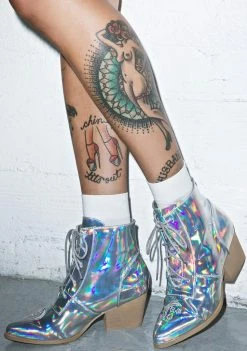 Y.R.U. Cosmic Aura Boot