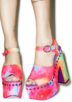 Y.R.U. Rainbow Daydream Platforms