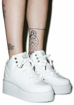 Y.R.U. Qozmo Low Key White Platforms