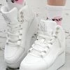 Y.R.U. Qozmo Low Key White Platforms