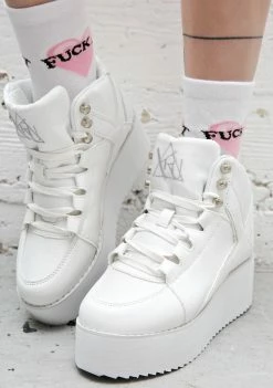 Y.R.U. Qozmo Low Key White Platforms