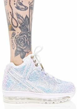 Y.R.U. Qozmo Aiire Glitter Sneakers