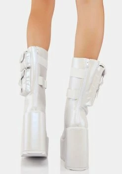 Y.R.U. White Pearl Dune Desert Boots