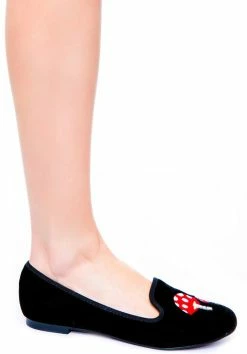 Y.R.U. Lavish Trippy Mushroom Flats