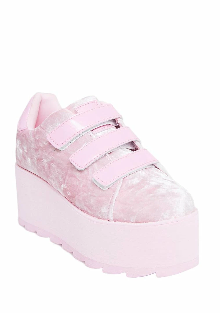 Flash Sale ๐ Y.R.U. ๐ฌ Candy Lala Velvet Platform ๐ Sneakers Platforms ๐ 6 Y.R.U. Candy Lala Velvet Platform Sneakers Platforms