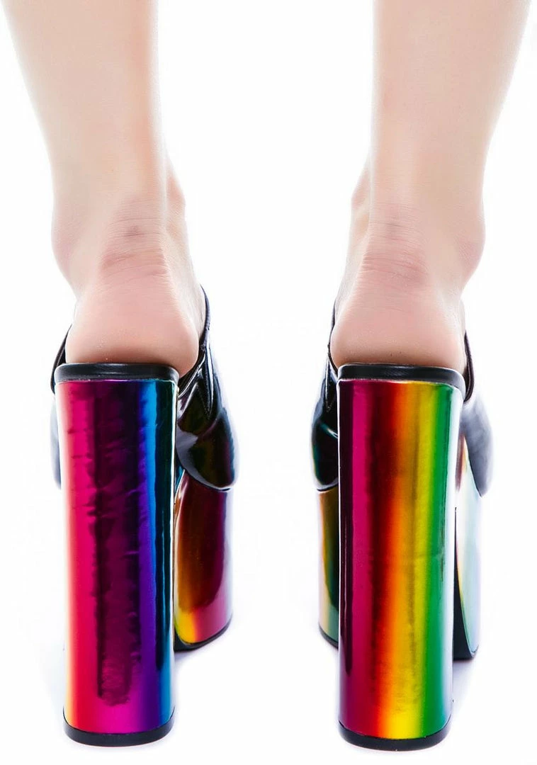 Flash Sale ๐ Y.R.U. Dream Rainbow Platform ๐ Shoe ๐คฉ 6 Y.R.U. Dream Rainbow Platform Shoe