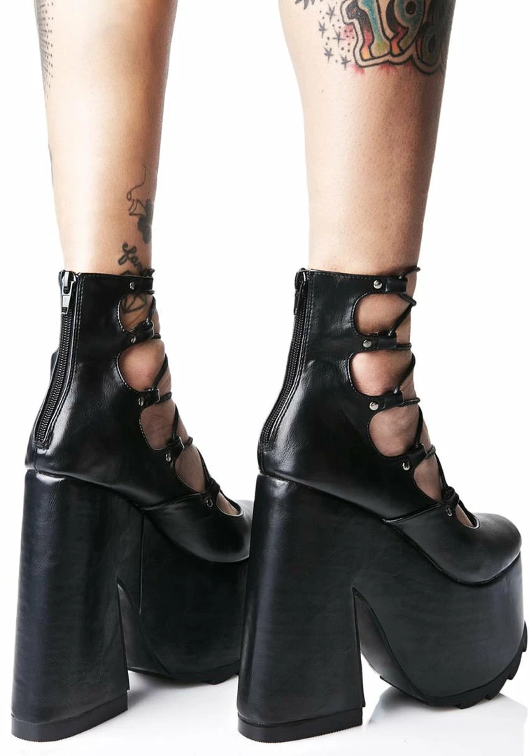 Cheap π Y.R.U. Lucid Lace-Up Chunky Platforms π 7 Y.R.U. Lucid Lace-Up Chunky Platforms