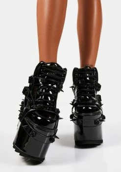 Y.R.U. Qozmo Patent Bondage Rose Platform Sneakers