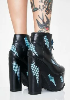 Hot Sale 𧨠Y.R.U. Platforms Nightmare Bolt Platform π₯Ύ Boots π 9 Y.R.U. Platforms Nightmare Bolt Platform Boots