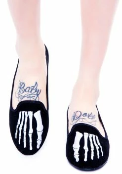 Y.R.U. Skeleton Toe Lavish Flat