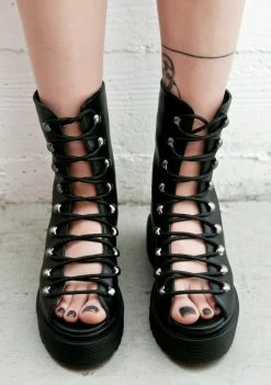 Y.R.U. Slayr Free Boots Boots & Booties