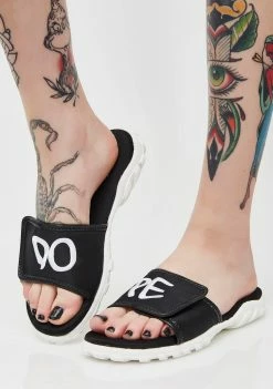 Y.R.U. Dope Nile Slides