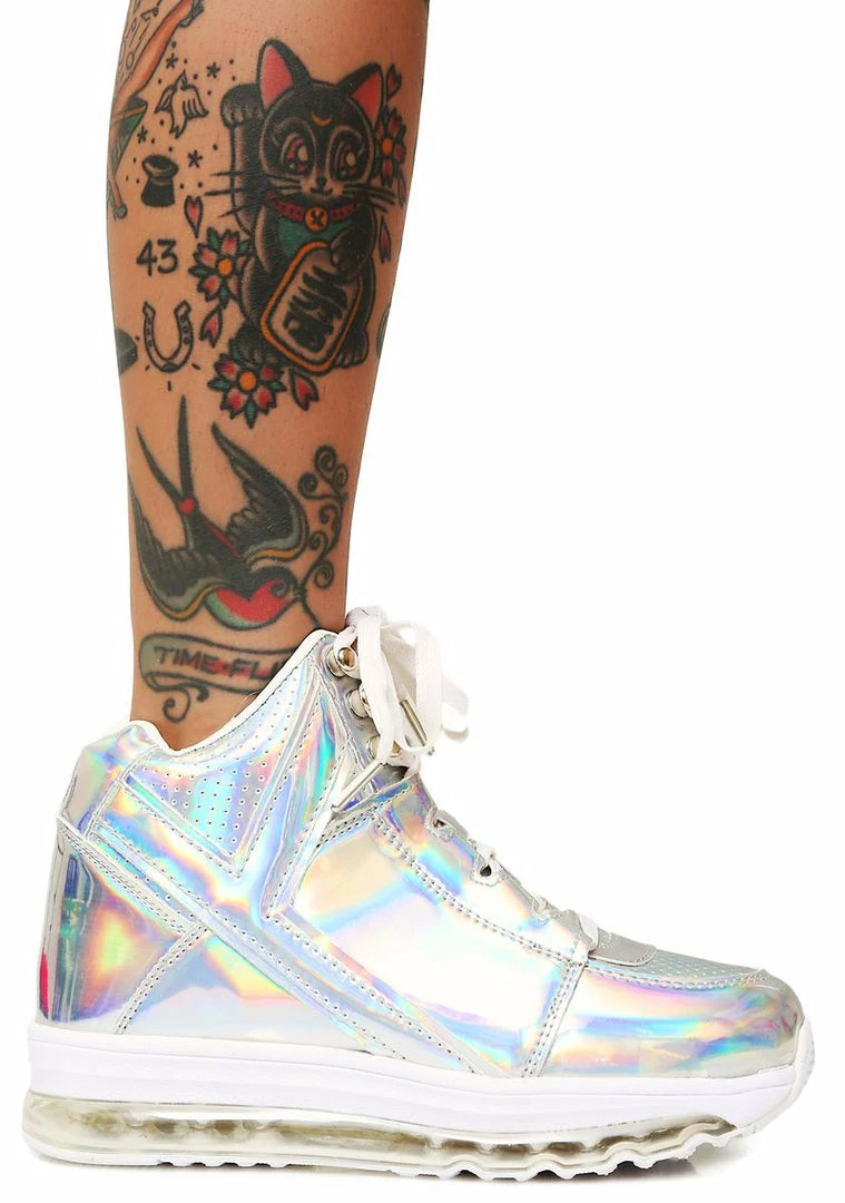 Cheapest ๐ Y.R.U. Qozmo Aiire Light Up Hologram ๐ Sneakers ๐คฉ 3 Y.R.U. Qozmo Aiire Light Up Hologram Sneakers