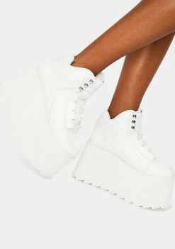 Y.R.U. Platforms White Qozmo 2 Platform Sneakers