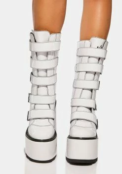 Cheapest โค๏ธ Y.R.U. White Patent Dune Strapped Platform ๐ฅพ Boots Platforms ๐ฅ 8 Y.R.U. White Patent Dune Strapped Platform Boots Platforms